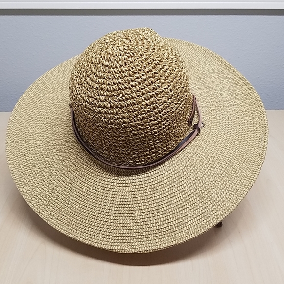 collapsible wide brim hat